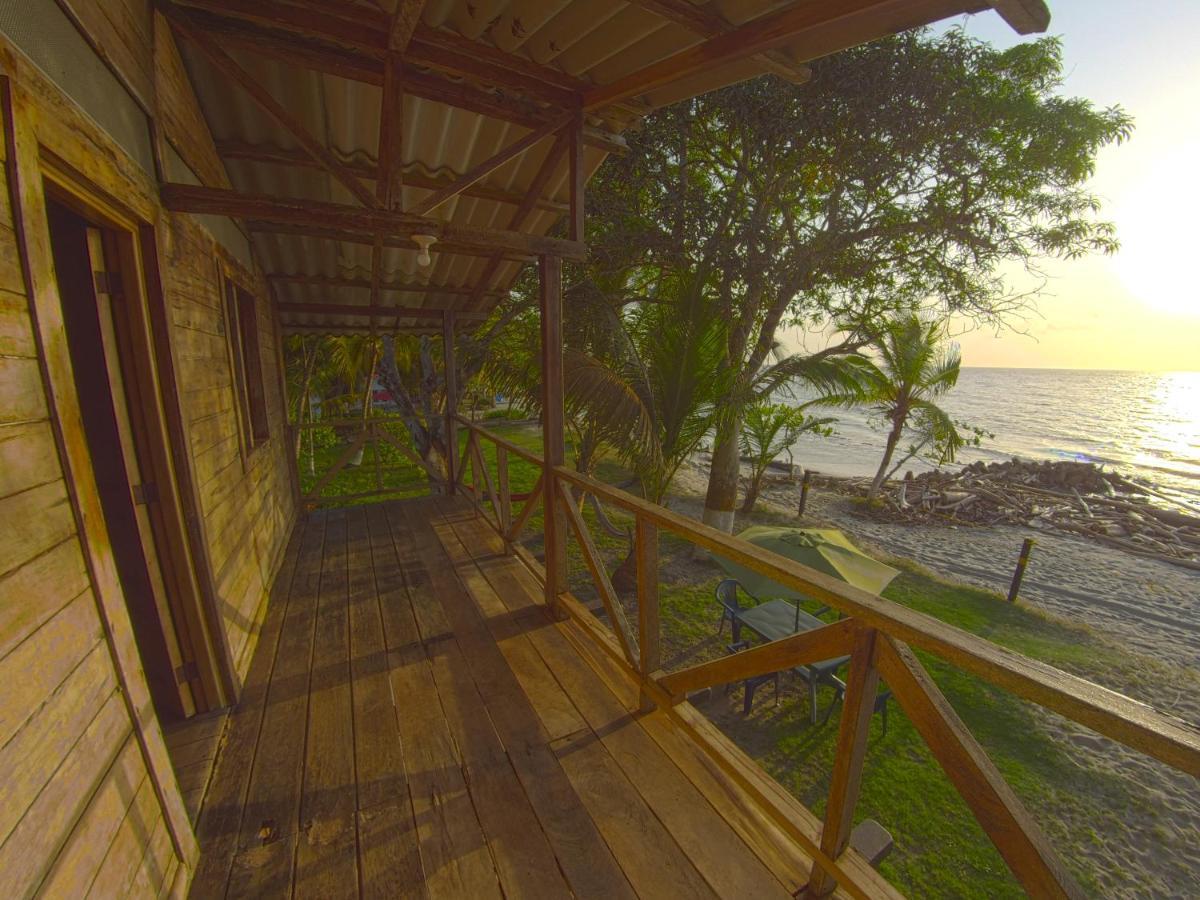Las Cabanas De Mario Necoclí Exterior photo