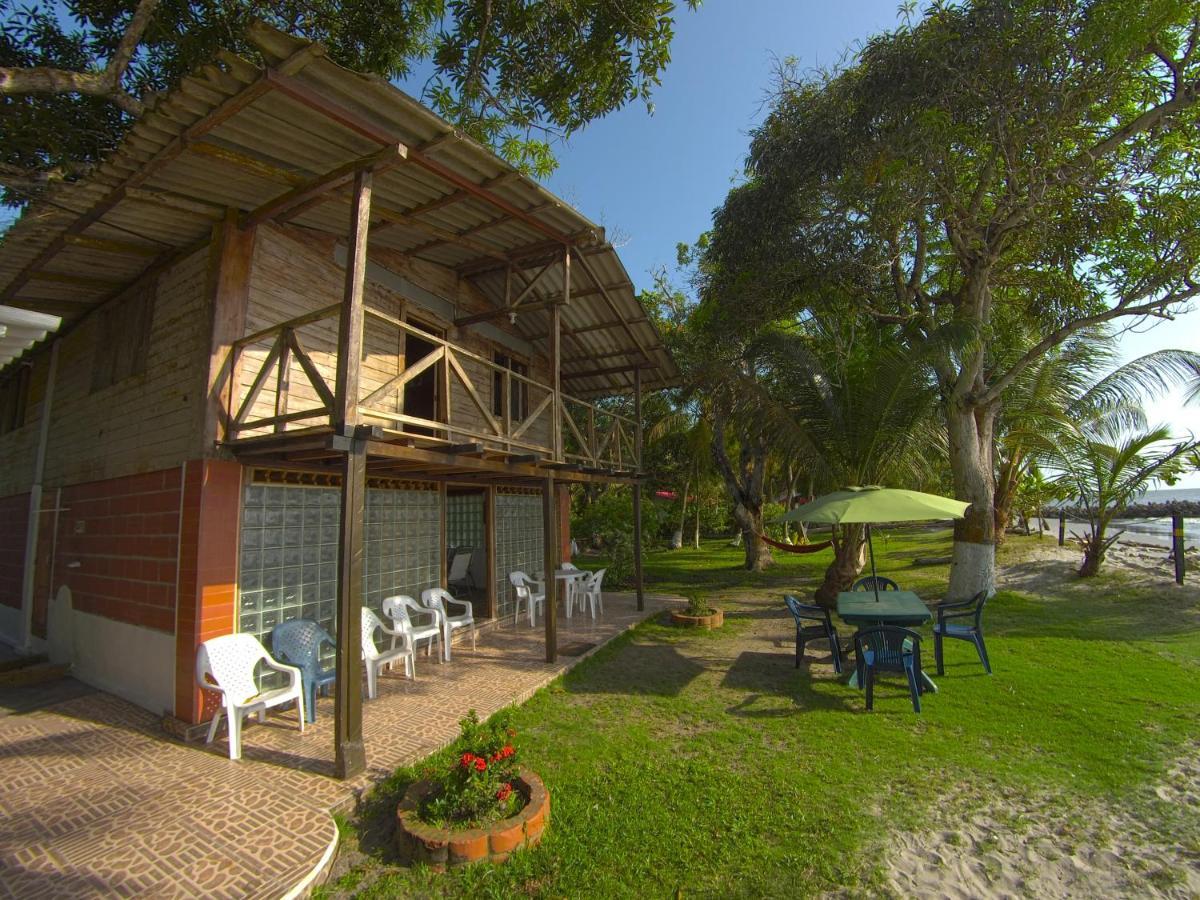 Las Cabanas De Mario Necoclí Exterior photo
