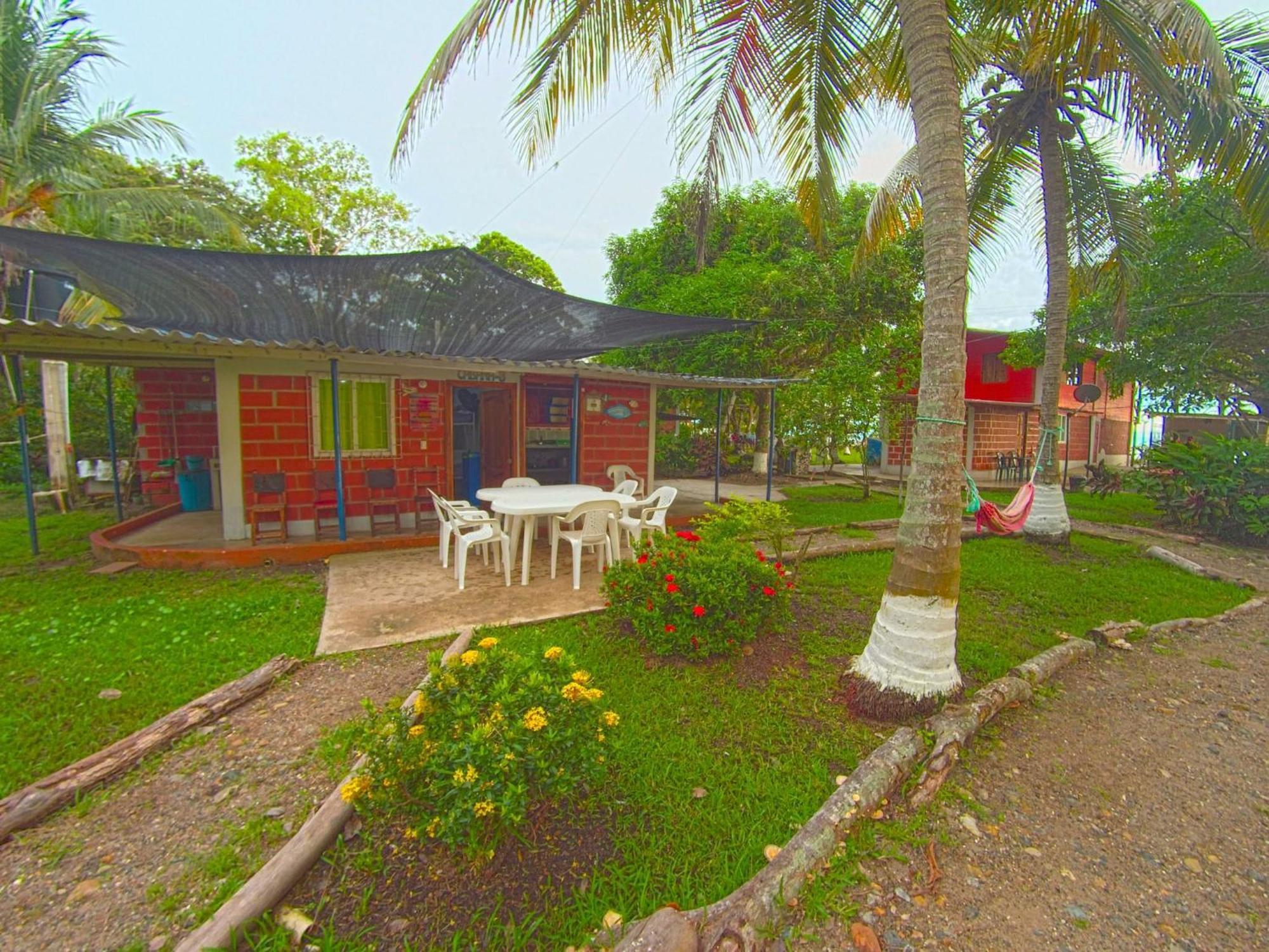 Las Cabanas De Mario Necoclí Exterior photo